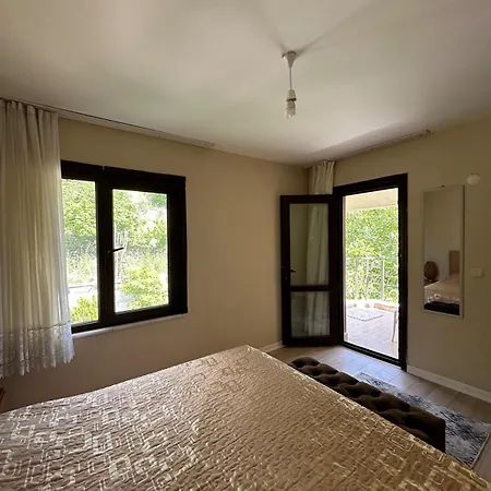 Villa For Rent 5 Minutes To The Sea *