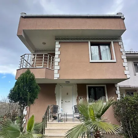 For Rent 5 Minutes To The Sea Villa Estambul