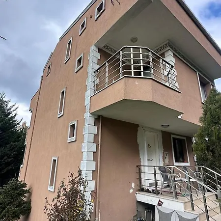 Villa For Rent 5 Minutes To The Sea Estambul